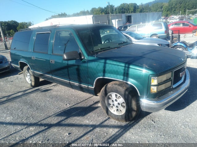 1998 GMC SUBURBAN VIN: 3GKEC16RXWG511149