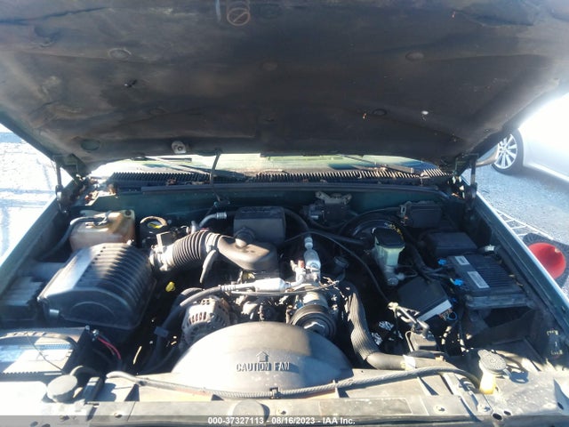 1998 GMC SUBURBAN VIN: 3GKEC16RXWG511149