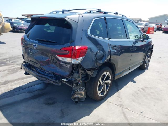 JF2SKARCXPH454128 Subaru Forester Touring