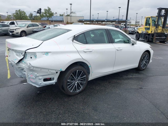 58ADA1C18PU028595 Lexus Es Es 300h