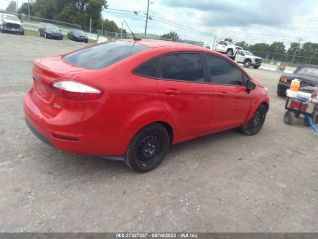 3FADP4BJ1FM130200 Ford FIESTA SE