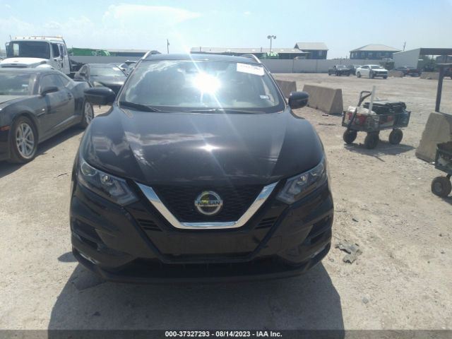 JN1BJ1BV0MW573782 Nissan Rogue Sport Sv