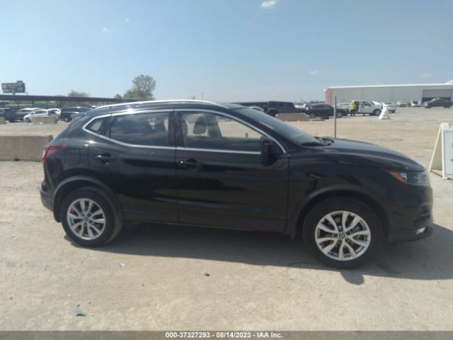 JN1BJ1BV0MW573782 Nissan Rogue Sport Sv