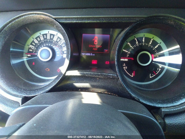 Ford Mustang V6 2014 1ZVBP8AM4E5238445 Image 13