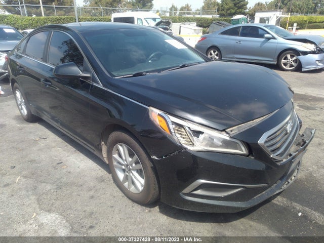 Hyundai SONATA SE 2017 5NPE24AF7HH570974 zdjęcie główne