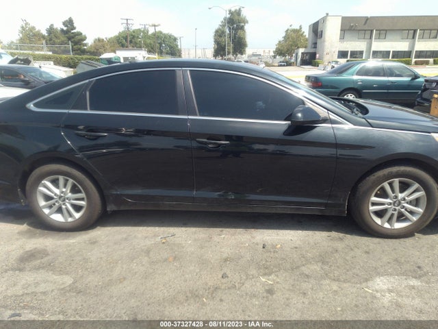 Hyundai SONATA SE 2017 5NPE24AF7HH570974 Image 5