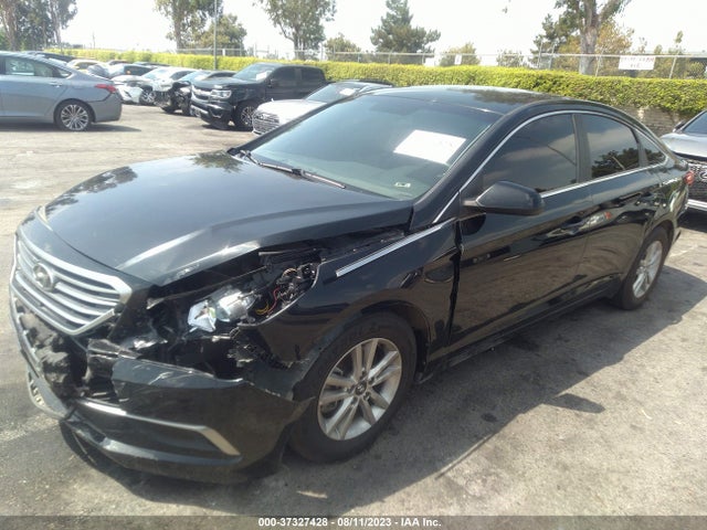 Hyundai SONATA SE 2017 5NPE24AF7HH570974 Image 2