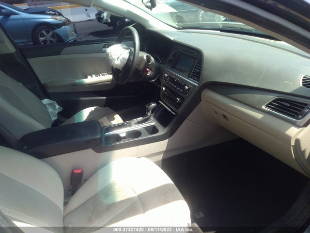 Hyundai SONATA SE 2017 5NPE24AF7HH570974 Image 11
