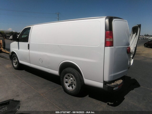 Chevrolet EXPRESS CARGO VAN 2014 1GCSGAFX1E1164678 Image 3