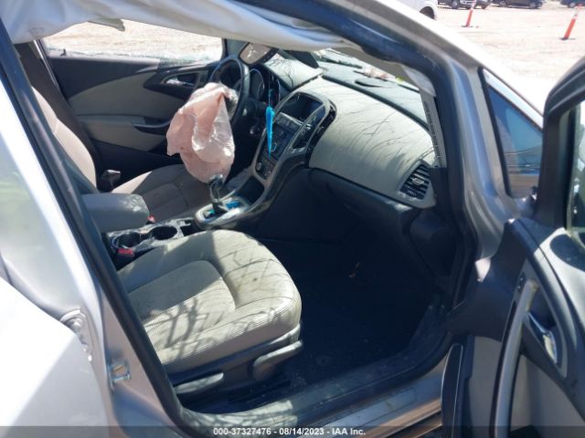 1G4PR5SK6F4118812 Buick Verano Convenience Group