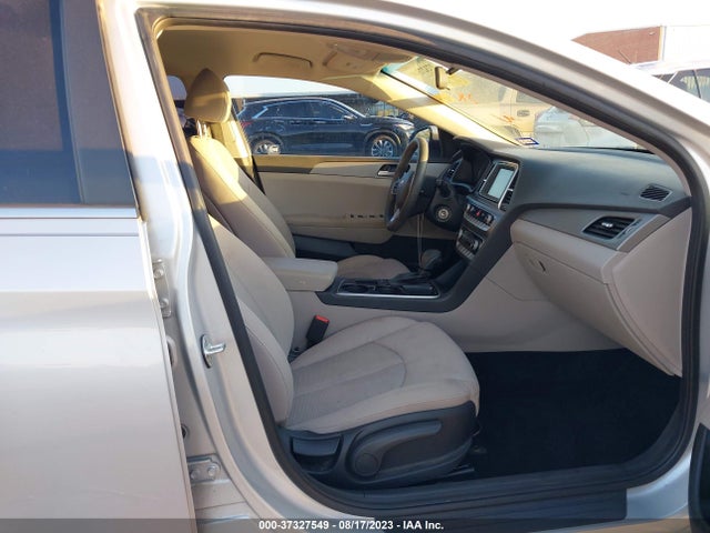 2019 HYUNDAI SONATA SE VIN: 5NPE24AF7KH750074