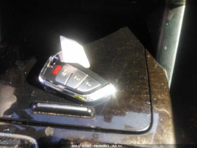 KNALN4D7XG5214405 KIA Cadenza Premium