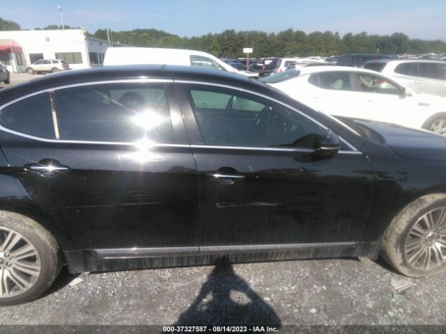 KNALN4D7XG5214405 KIA Cadenza Premium