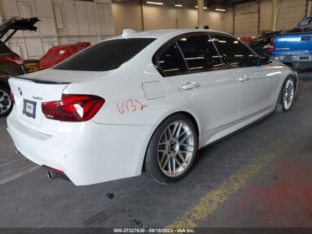 WBA8B3C59GK384071 BMW 3 Series 340i
