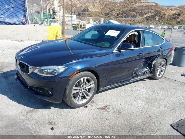 2018 BMW 3 Series, VIN: WBA8Y3C52JG451540