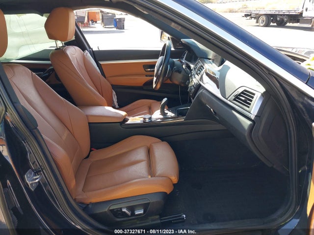 2018 BMW 3 Series, VIN: WBA8Y3C52JG451540