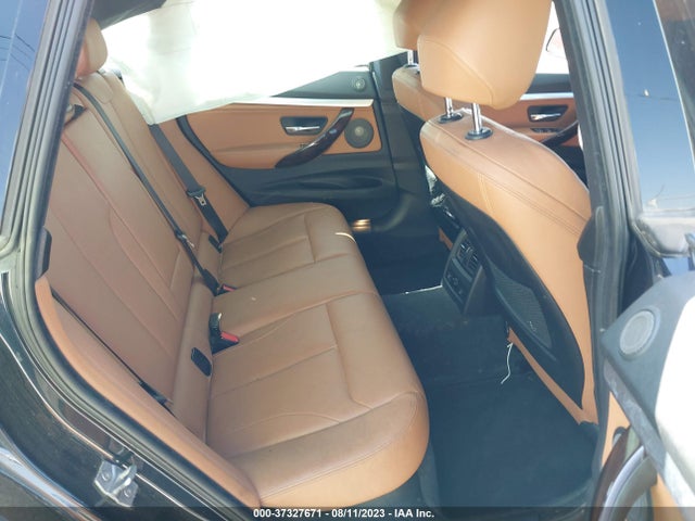 2018 BMW 3 Series, VIN: WBA8Y3C52JG451540