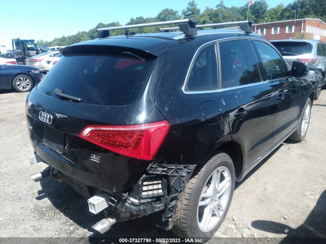 2010 AUDI Q5 PREMIUM PLUS VIN: WA1LKAFP6AA040901