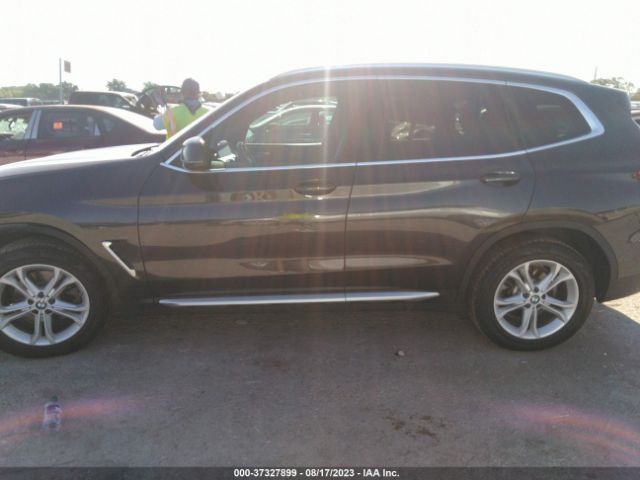 5UXTR9C54KLR10684 BMW X3 Xdrive30i