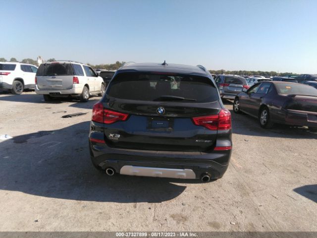 5UXTR9C54KLR10684 BMW X3 Xdrive30i
