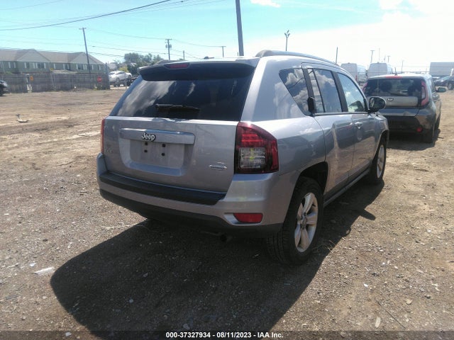 1C4NJDEB5ED852798 Jeep Compass Latitude