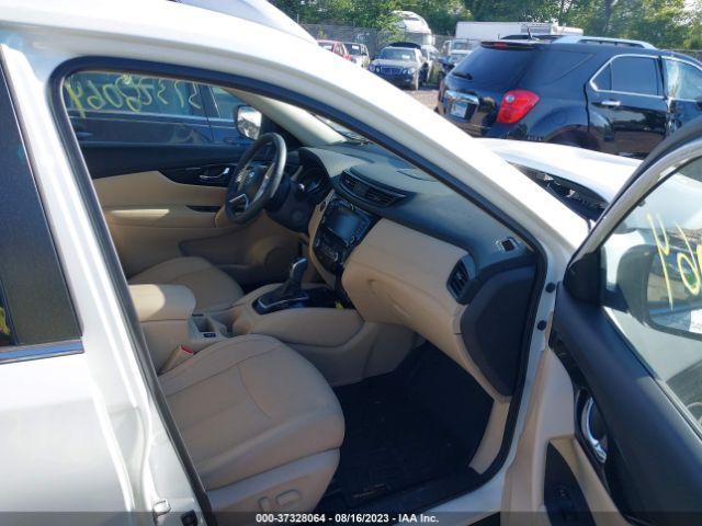5N1AT2MV5KC779986 Nissan Rogue Sl
