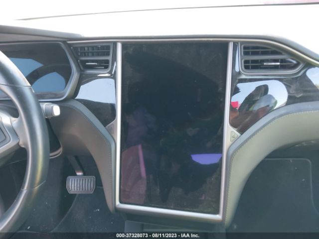 5YJXCAE29JF119884 Tesla Model X 75d/100d/p100d