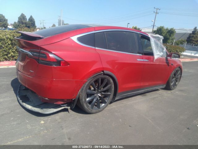5YJXCAE29JF119884 Tesla Model X 75d/100d/p100d