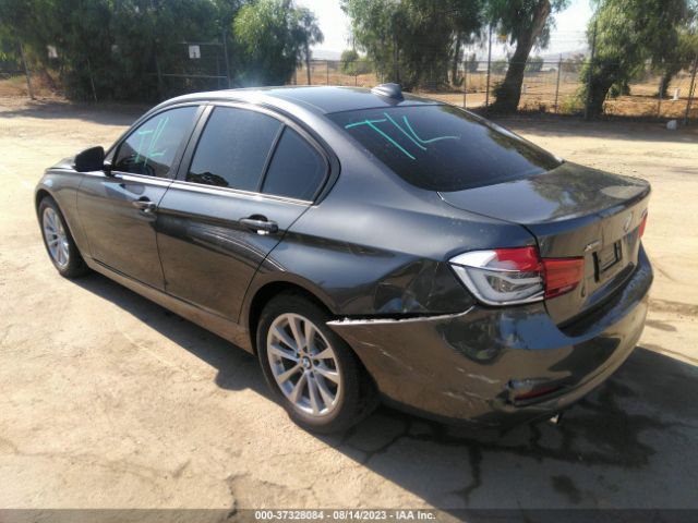 WBA8E5G52JNU47885 BMW 3 Series 320i Xdrive