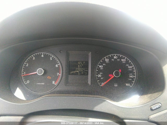 3VW2K7AJ7EM397114 Volkswagen Jetta Sedan S