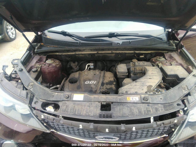 2013 KIA SORENTO LX VIN: 5XYKT3A61DG379983