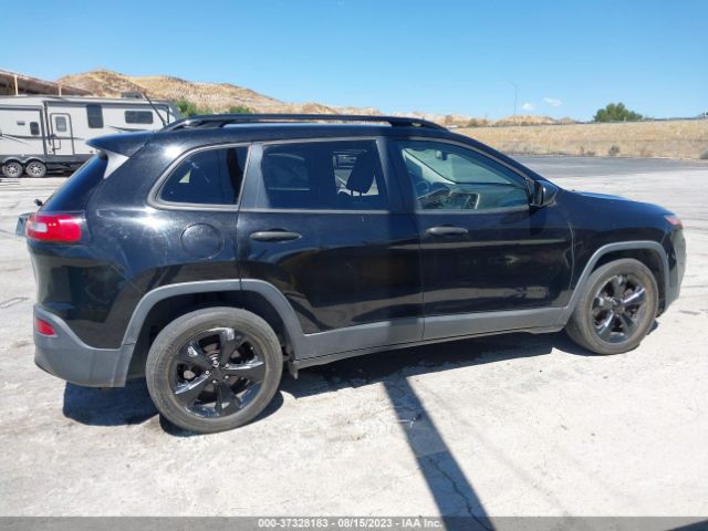 1C4PJLAB4HW577507 Jeep Cherokee Altitude