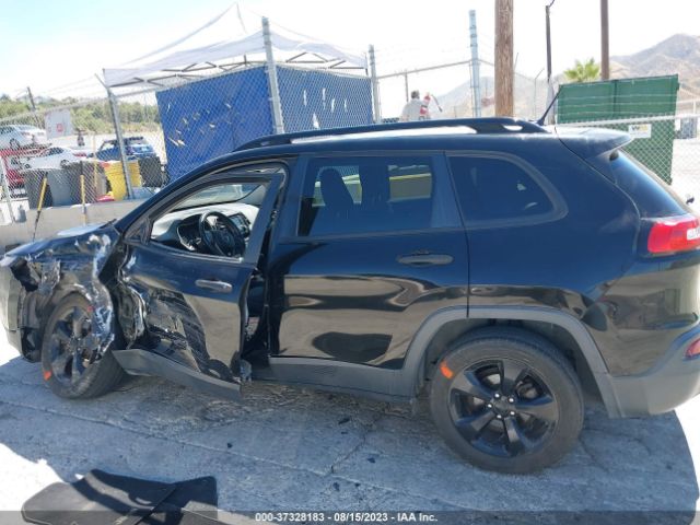 1C4PJLAB4HW577507 Jeep Cherokee Altitude