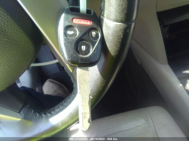2010 HONDA ACCORD SDN EX-L VIN: 5KBCP3F89AB010196