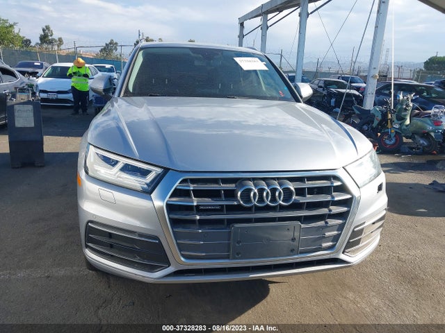 WA1BNAFY5J2041379 Audi Q5 Premium Plus