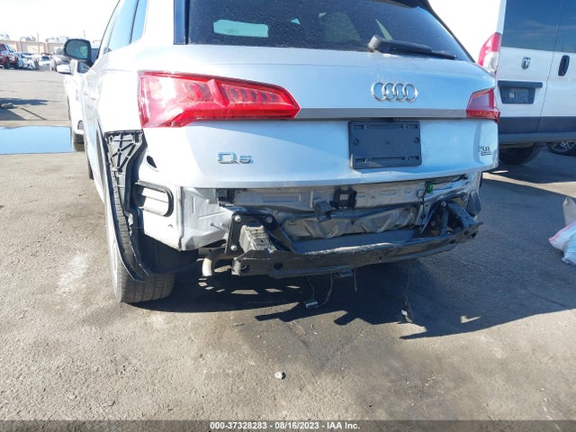 WA1BNAFY5J2041379 Audi Q5 Premium Plus