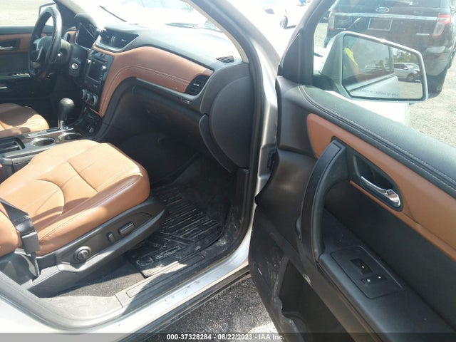 Chevrolet Traverse Lt 2017 1GNKRHKD7HJ346427 Image 5
