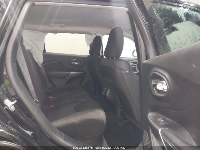 1C4PJMCBXLD615796 Jeep Cherokee Latitude 4x4