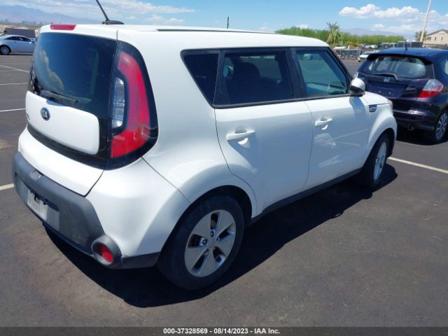 KNDJN2A29F7780680 KIA Soul Base