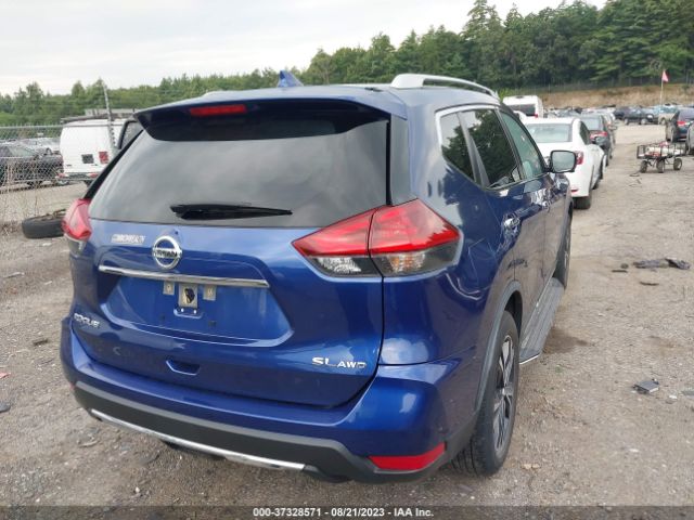 JN8AT2MV0JW316210 Nissan Rogue Sl