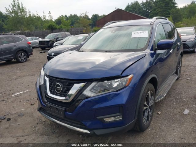 JN8AT2MV0JW316210 Nissan Rogue Sl