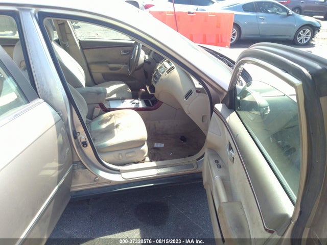 2007 HYUNDAI AZERA SE/LIMITED VIN: KMHFC46F27A184443