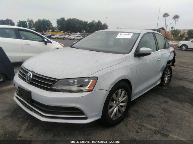 3VW2B7AJ8HM405449 Volkswagen Jetta 1.4t S