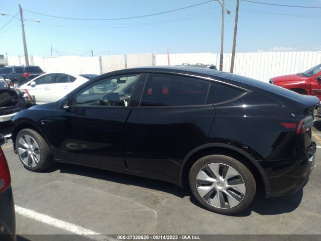 7SAYGDEE9PA153546 Tesla Model Y Long Range