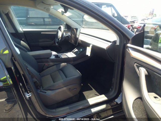 7SAYGDEE9PA153546 Tesla Model Y Long Range