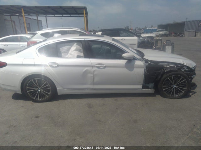 BMW 5 Series 530e 2022 WBA13AG08NCK31237 Image 14