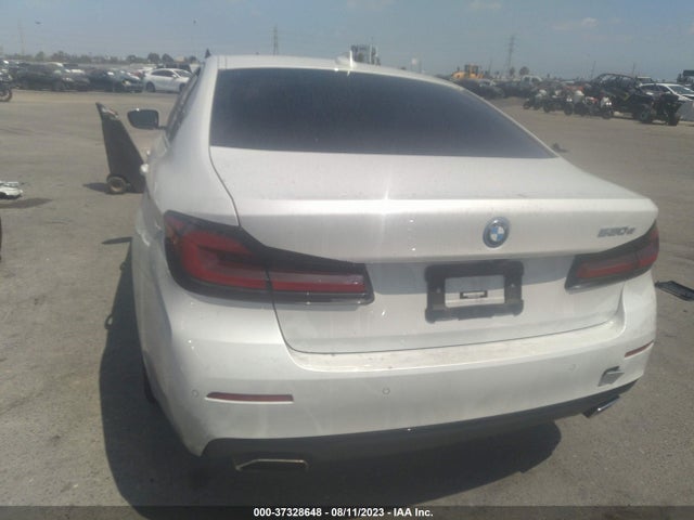 BMW 5 Series 530e 2022 WBA13AG08NCK31237 Image 17