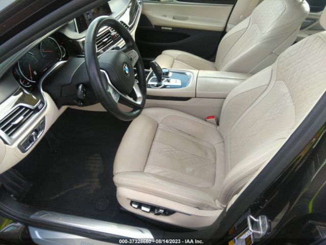WBA7E2C53GG738487 BMW 7 Series 740i