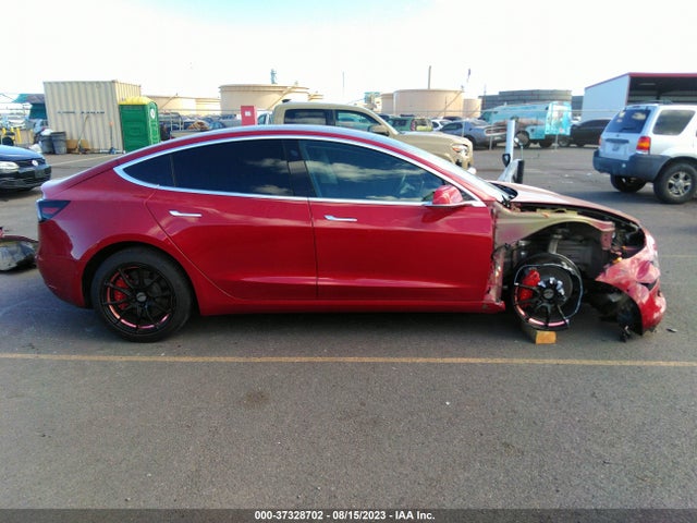 2018 Tesla 3, VIN: 5YJ3E1EA0JF045710
