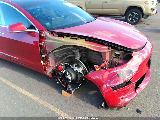 2018 Tesla 3, VIN: 5YJ3E1EA0JF045710